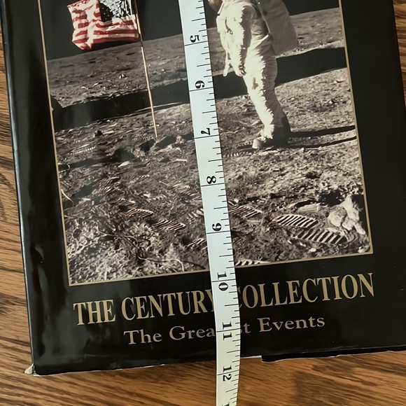 “Time: The Century Collection- The Greatest Events” - Picture 3 of 8